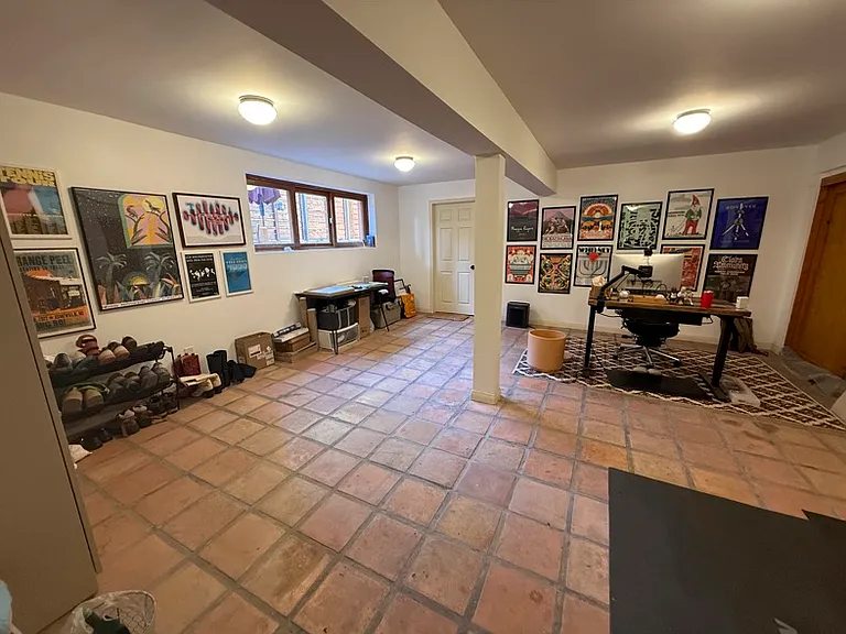 1425 Allison Ave — Photo 15