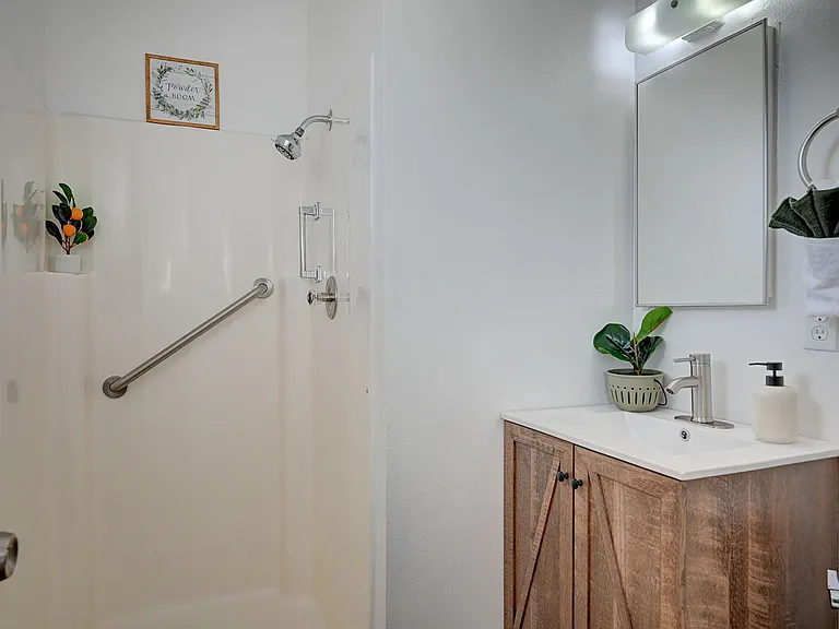 4047 Maple Hill Rd — Photo 13