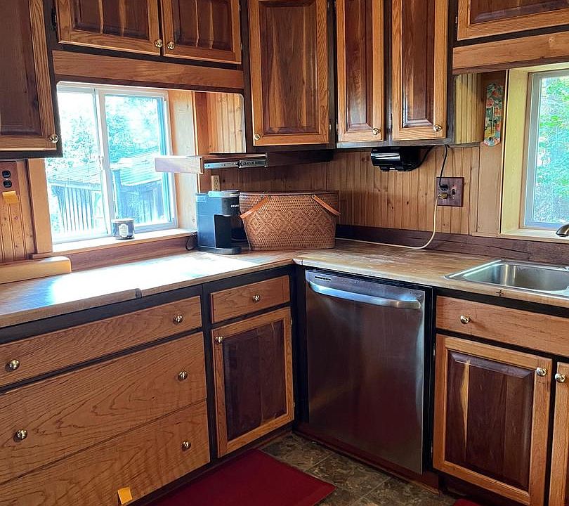 1st image of 3315 Moriah Ln