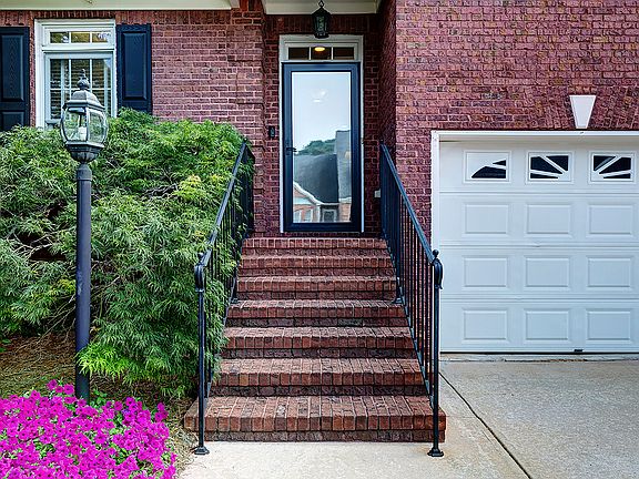 3rd image of 2120 Stockton Walk Ln