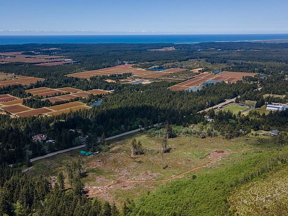 4th image of 45265 Highway 101