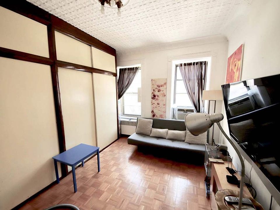 2nd image of 453 E 78th St APT 5