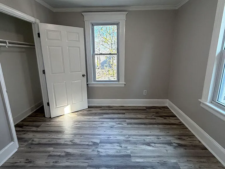 709 Capitol Ave #2 — Photo 5