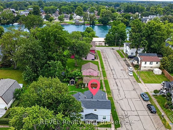 4th image of 3976 Chippawa Pkwy