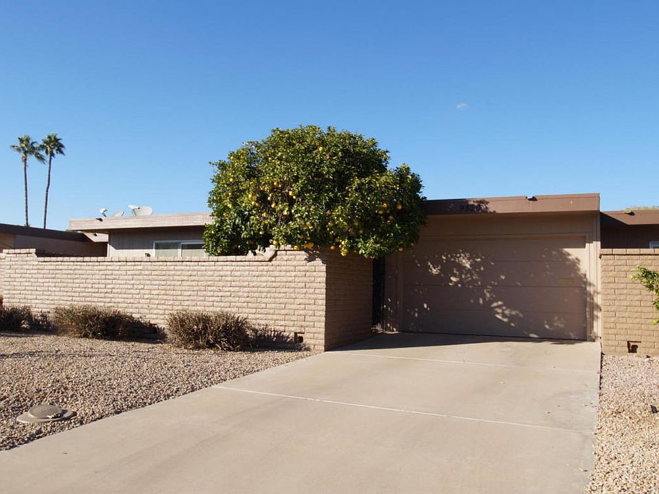 1st image of 9820 W Redwood Dr