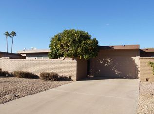 9820 W Redwood Dr, Sun City, AZ 85351
