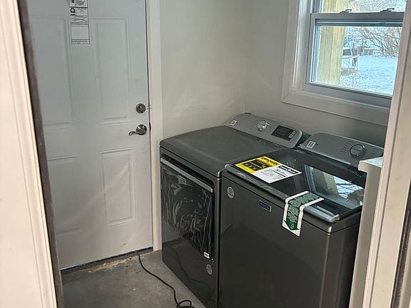 3rd image of 263 Mayock St APT 1