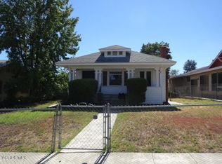 326 N 7th St, Santa Paula, CA 93060