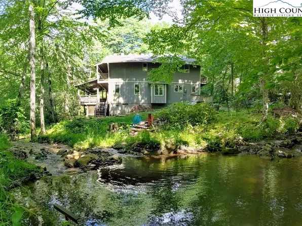 146 Mossy Creek Lane, Sugar Mountain, NC 28604