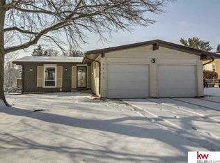 9429 Corby St, Omaha, NE 68134