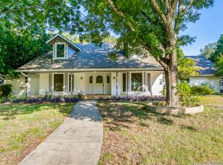 9103 Village Dr, San Antonio, TX 78217