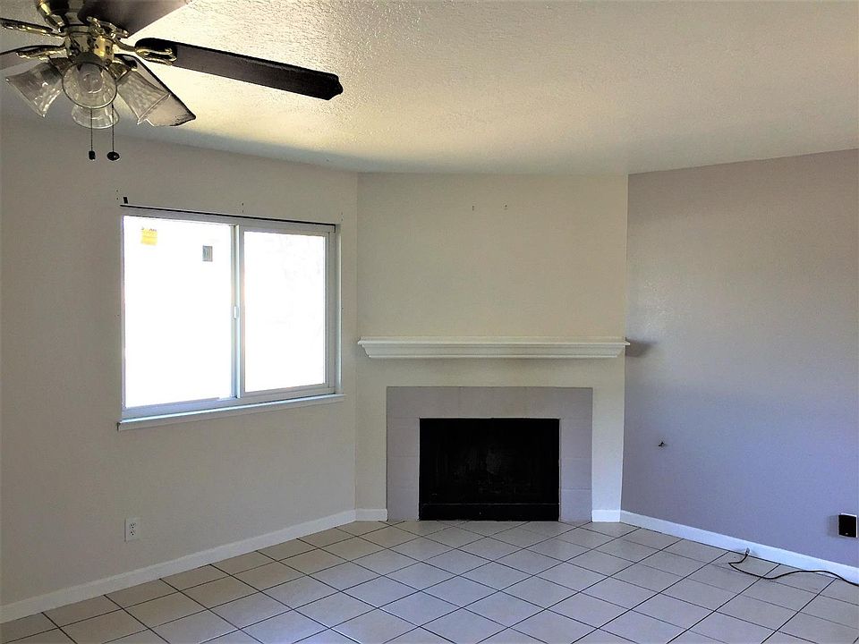 1st image of 8895 Fox Creek Dr