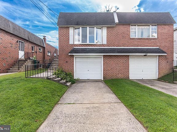 2nd image of 4826 Pearson Ave