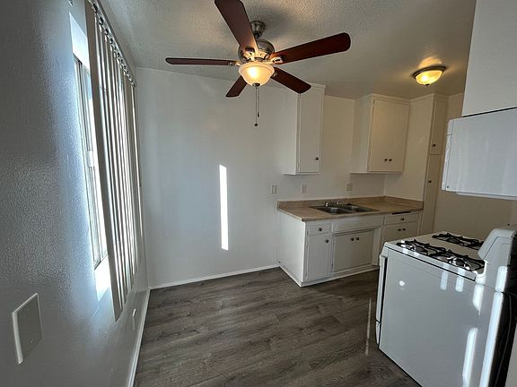 5th image of 2284 Lewis Ave APT 8