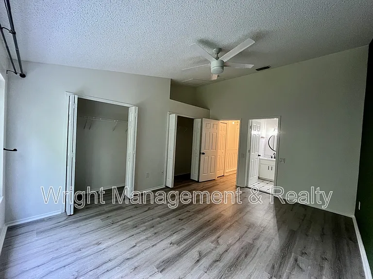 12326 Berkeley Square Dr — Photo 15