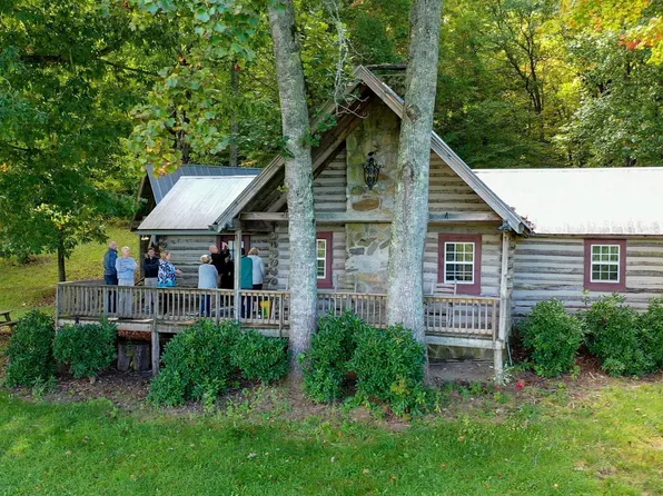 1575 Lloyd Cove Rd, Scaly Mountain, NC 28775