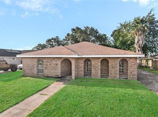 7300 Arbor Dr, New Orleans, LA 70126