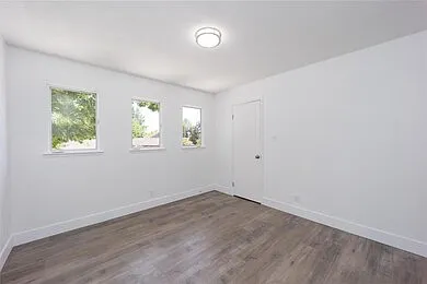 1251 Noonan Dr — Photo 15