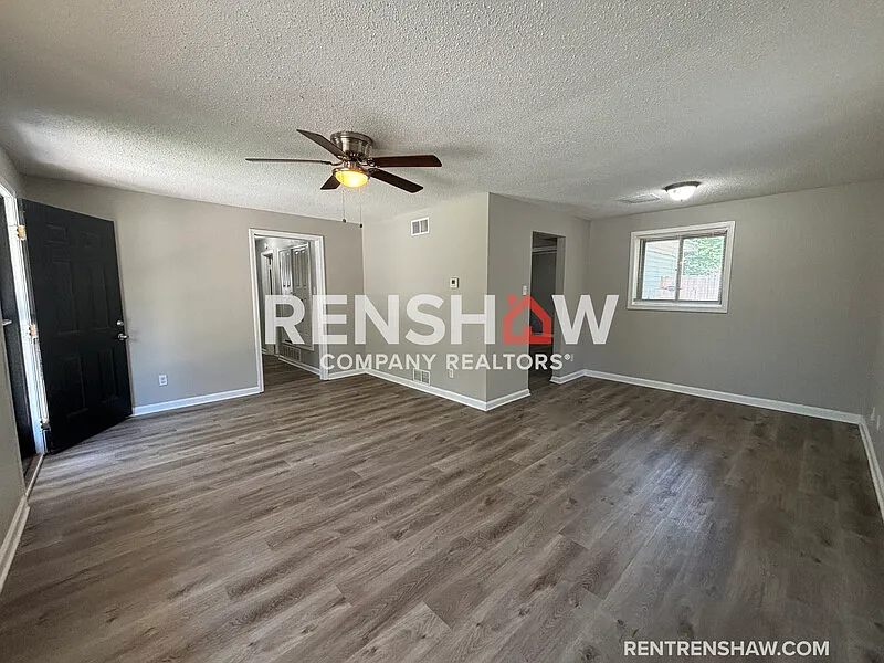 3 bed, 1.0 bath, 1173 sqft, $1,495 — Photo 3