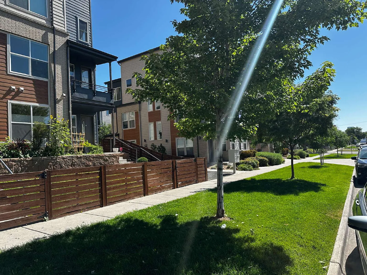 2 bed, 4.0 bath, 1700 sqft, $2,895 — Photo 3