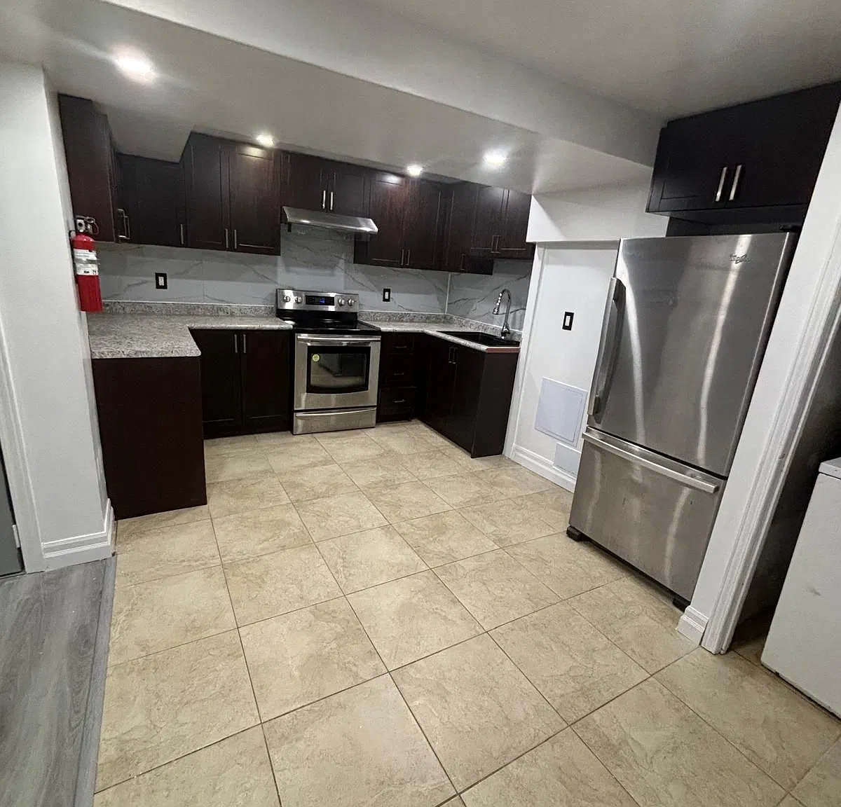 2 bed, $1,800 — Photo 3