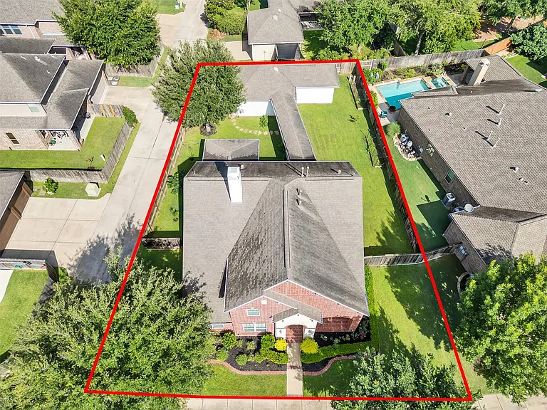 5342 Tyler Park Ln — Photo 6