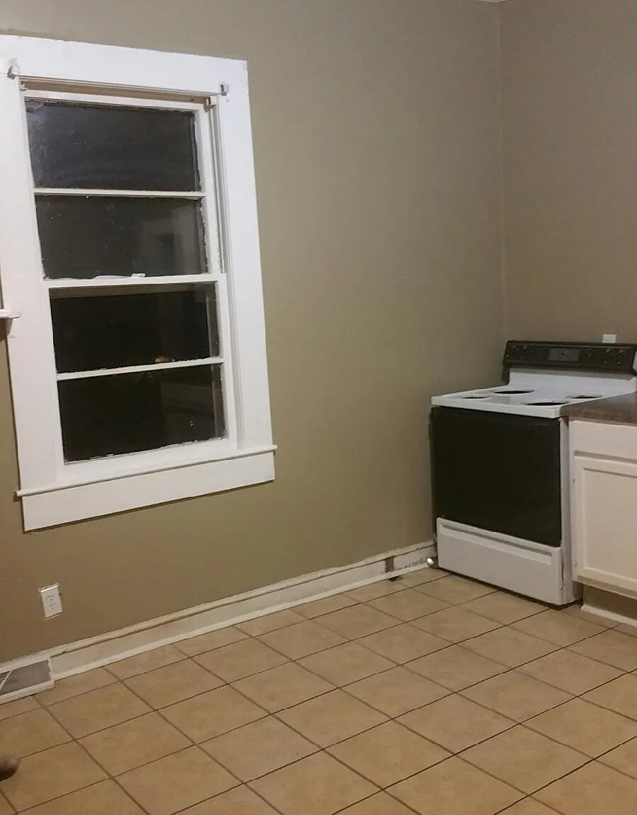 Great downtown location 3/1 for $1395 — Photo 3