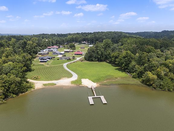 3rd image of 33 Lower Roans Creek Rd