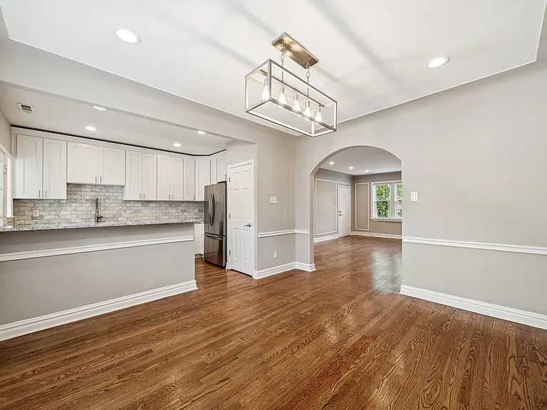 7736 Gannon Ave #2E — Photo 23