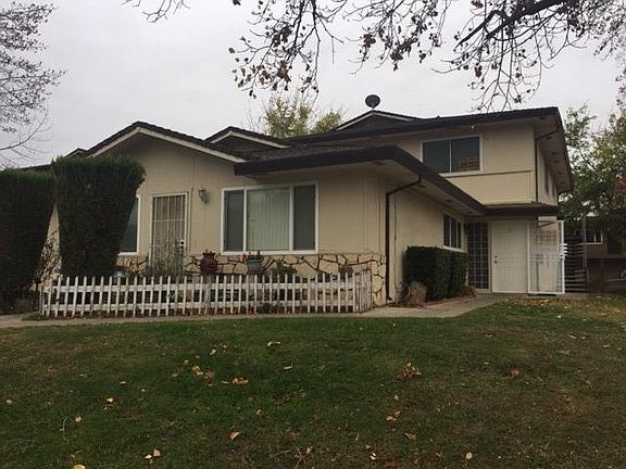 4536 N Greenholme
