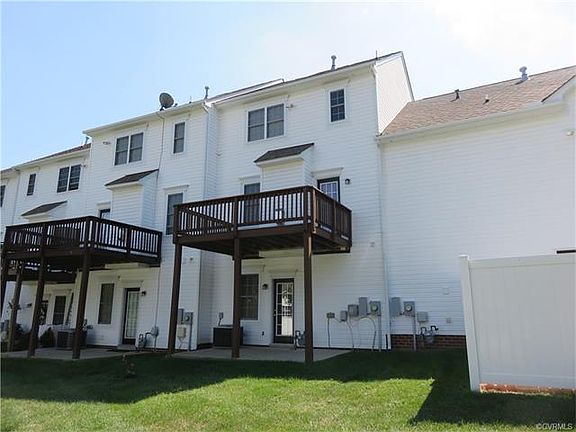 3rd image of 6918 Stratford Townes Way #6918