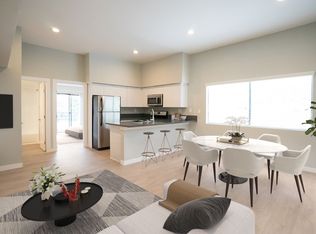 3426 W 1st St APT 101, Los Angeles, CA 90004