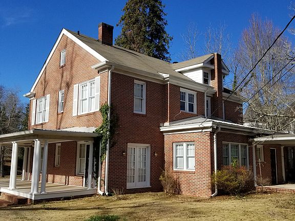 3rd image of 277 W Point St