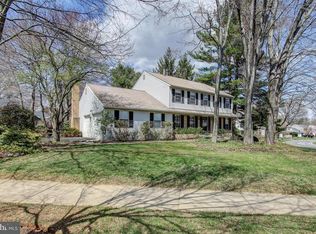15453 Indianola Dr, Rockville, MD 20855