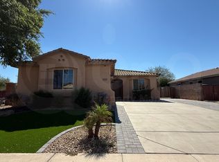 17359 W Fetlock Trl, Surprise, AZ 85387