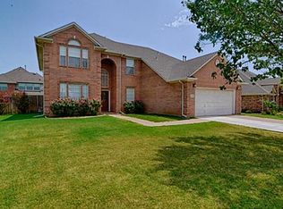 1812 Clover Hill Rd, Mansfield, TX 76063