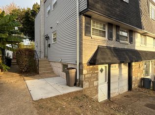 2853 Welsh Rd, Philadelphia, PA 19152