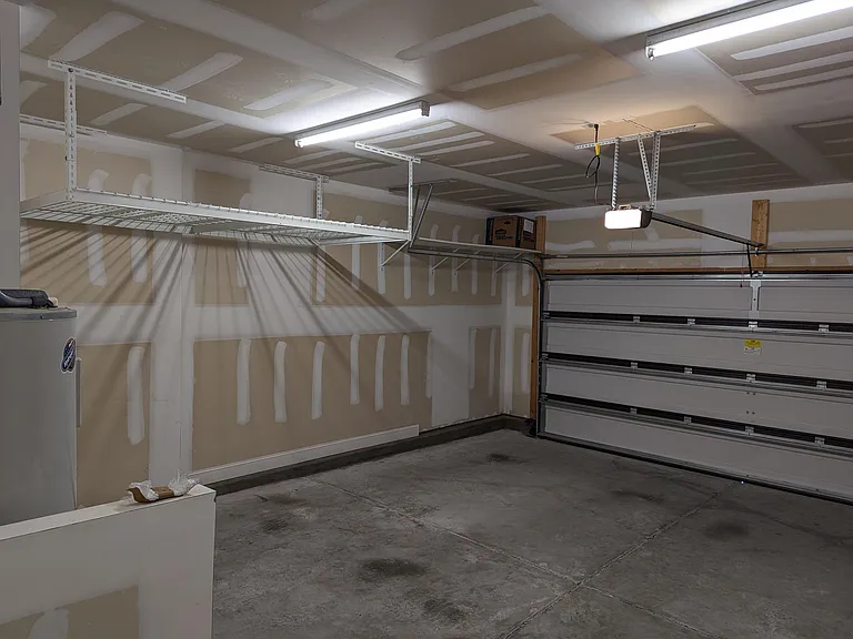 220 Alamosa Pl — Photo 30