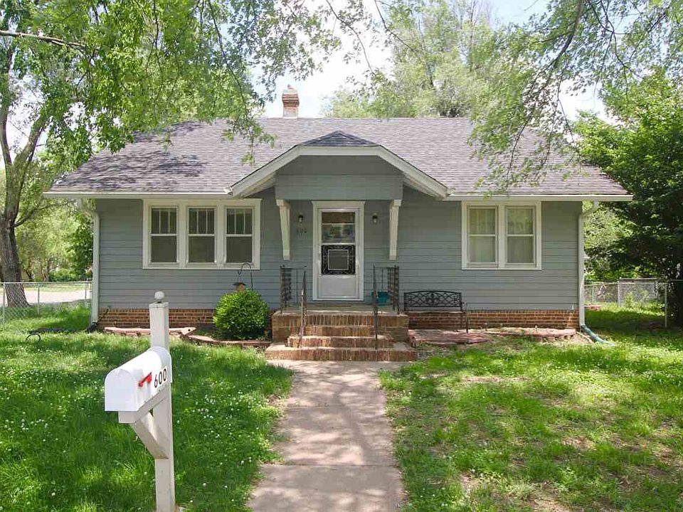 1st image of 600 S Denver St