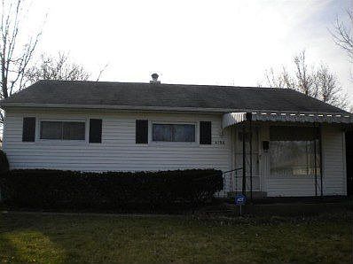 1st image of 4196 Curundu Ave