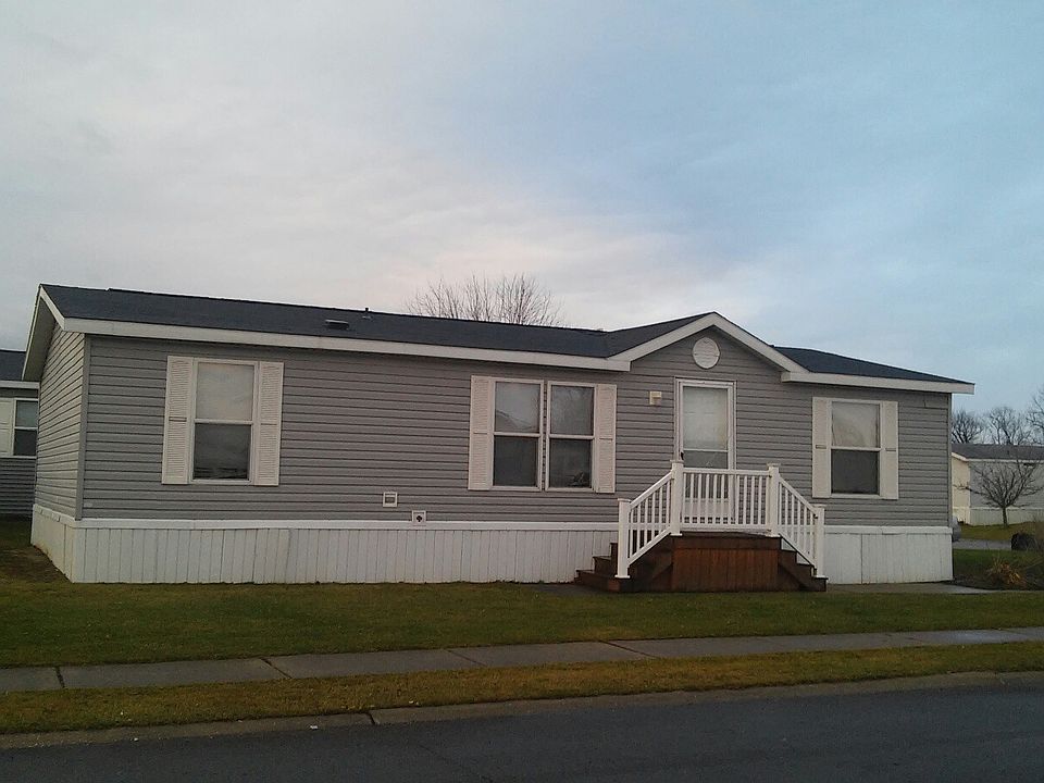 1st image of 230 Pheasant Ln