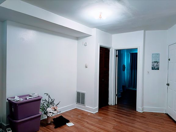 4th image of 510 Shearman St #1