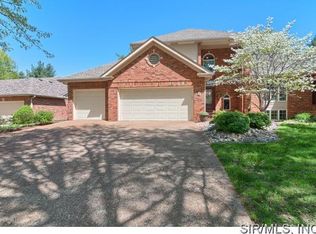 2 Pine Hollow Ct, Edwardsville, IL 62025