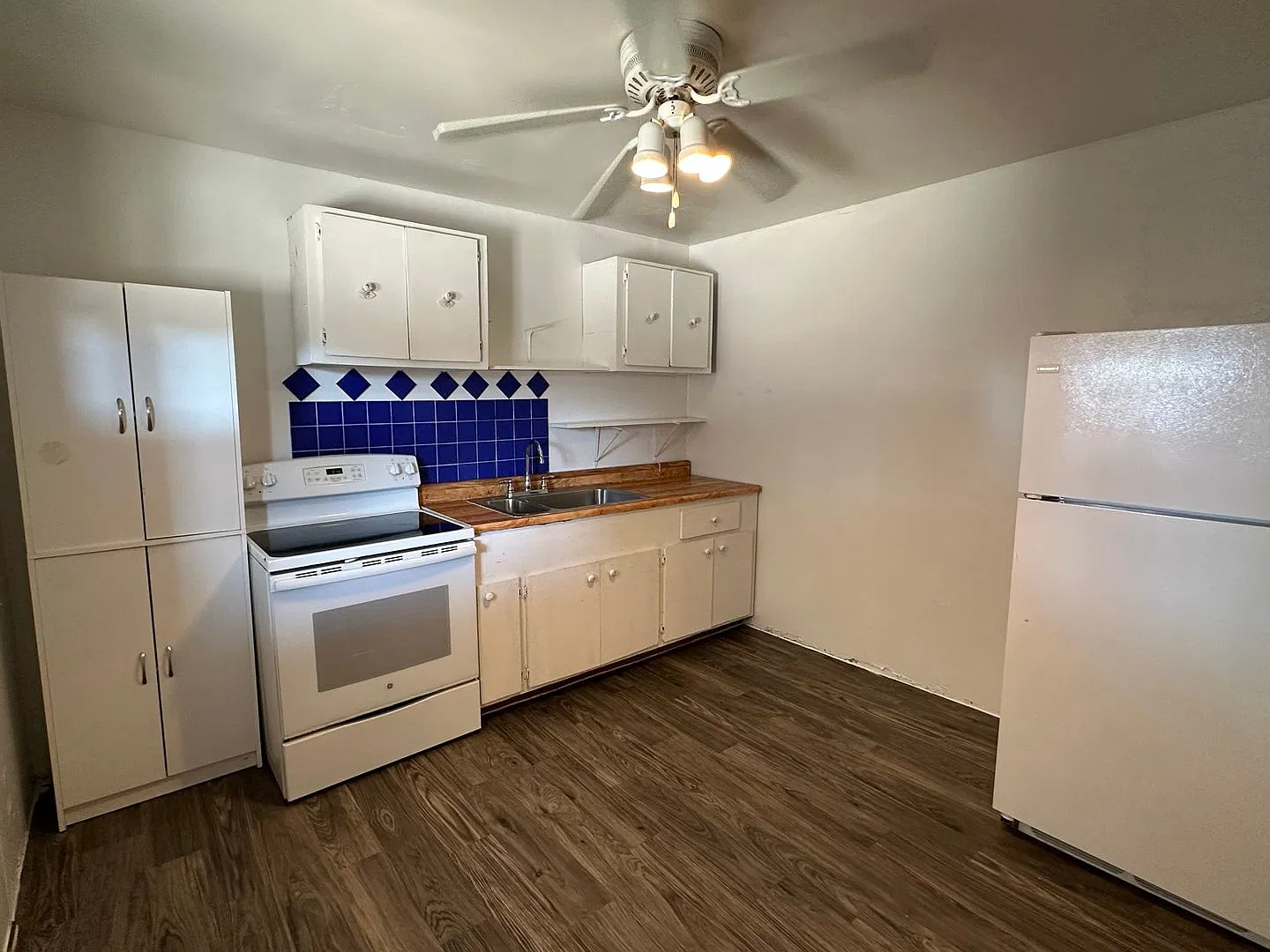 170 E. Morelos St. — Photo 4