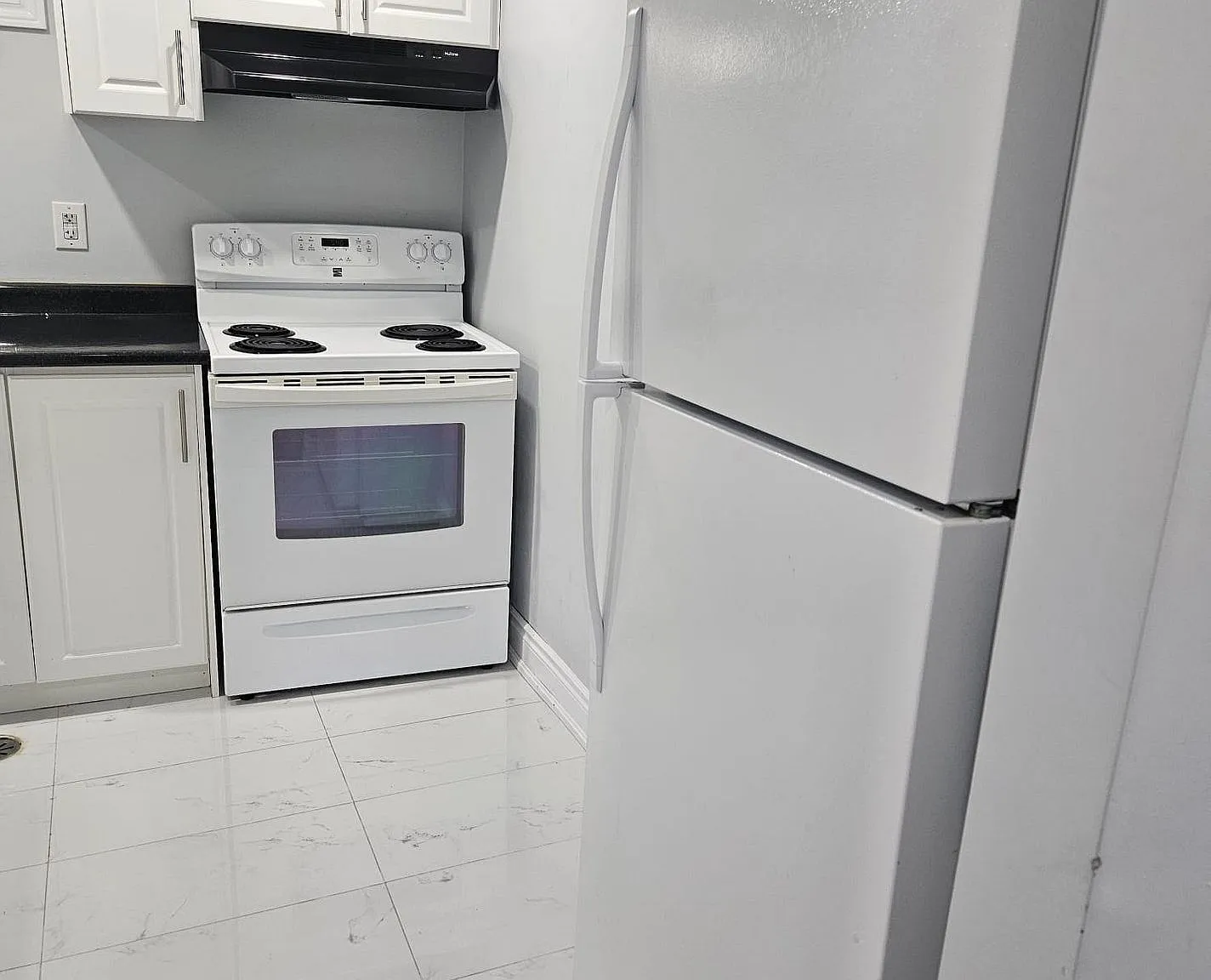 2 bed, $1,825 — Photo 4