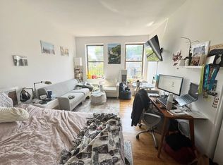 117 Charles St APT 4A, New York, NY 10014