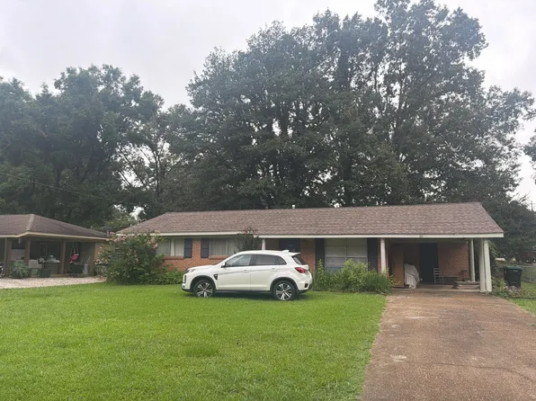 811 Kimberly St, Winona, MS 38967