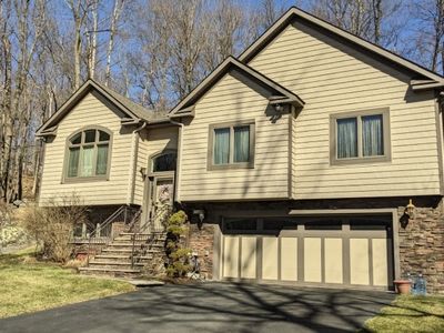 4 Oak Rd, Sussex, NJ, 07461