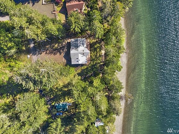 Enjoy a Tranquil Lifestyle at this Outstanding Home & Property! Less than 2 hours door to door from Seattle & no long ferry waits!