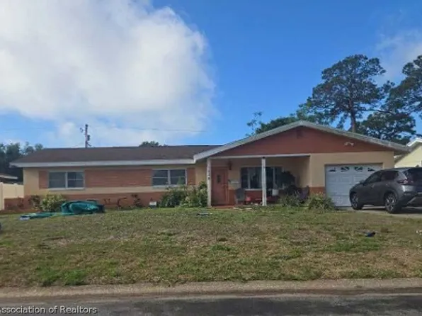 1030 64th Ave S, Saint Petersburg, FL 33705